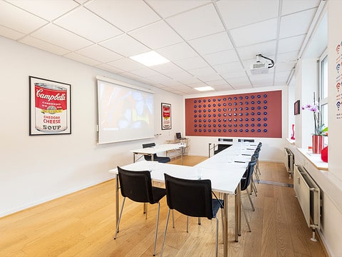 Mødelokale 10 hos MBK Kursuscenter i København K