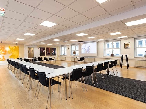 Mødelokale 12 hos MBK Kursuscenter i København K